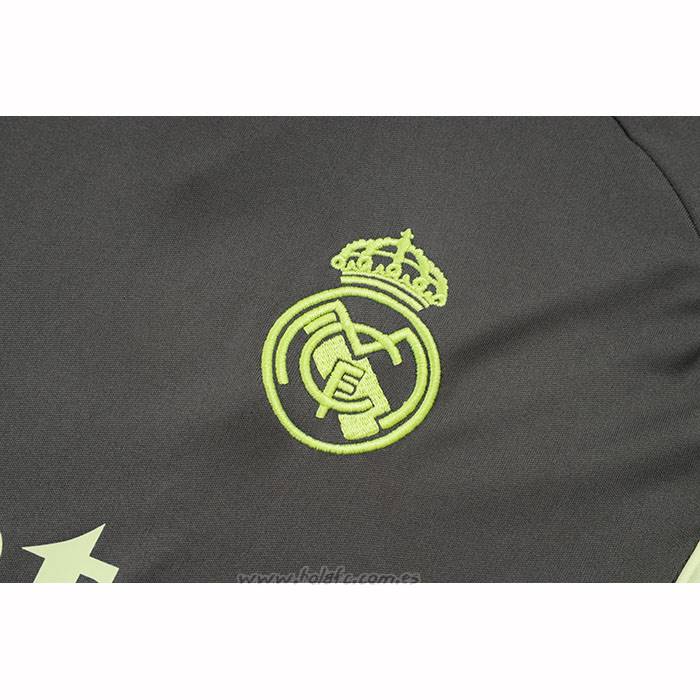 Chandal del Real Madrid Manga Corta 2025-2026 Gris Verde - Pantalon Corto